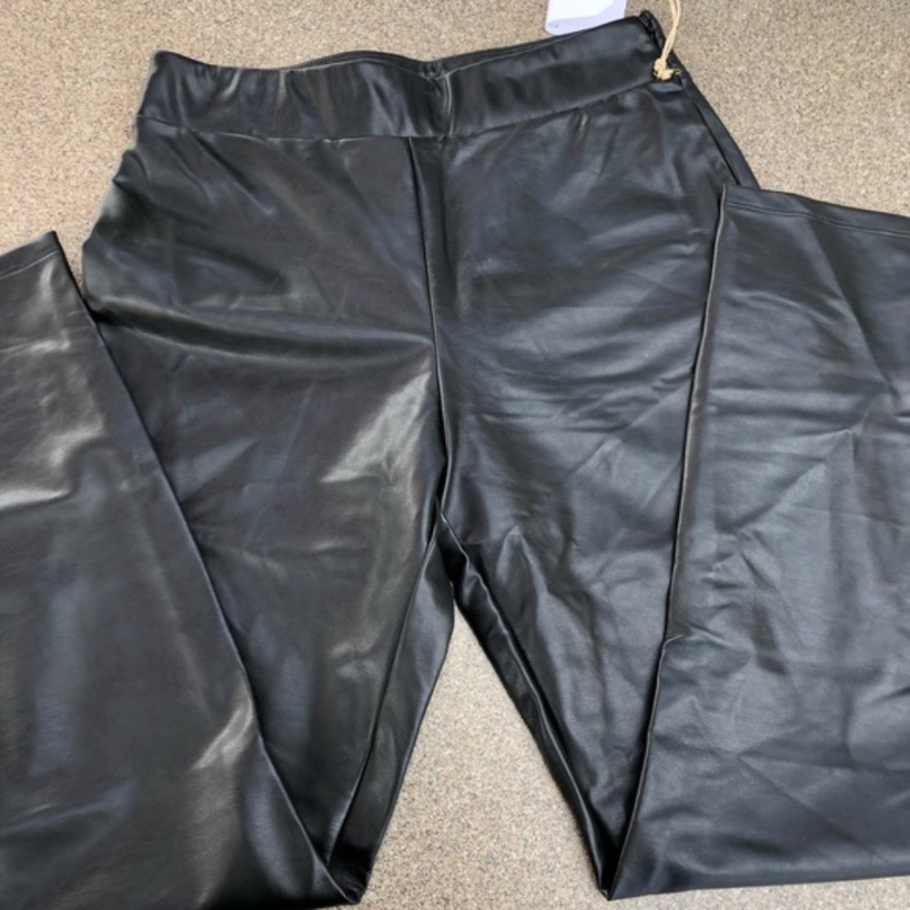 Leith Faux Leather high waisted leggings - Picture 3 of 5